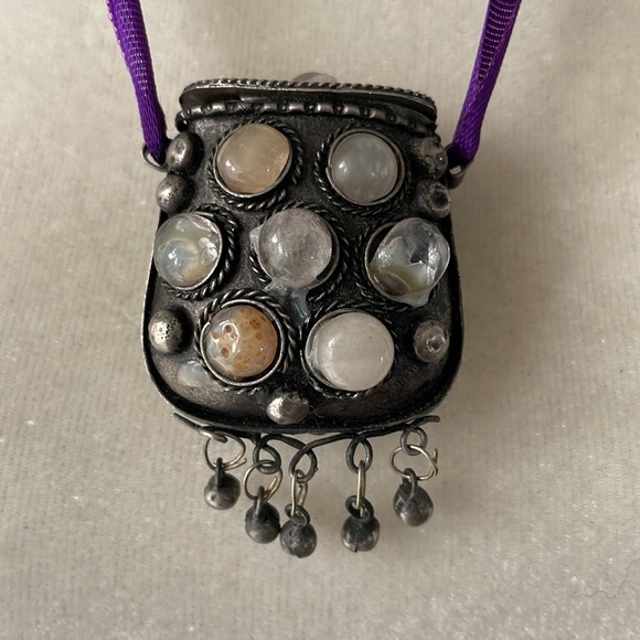 Jewelry - UNIQUE Bronze Pill Box Necklace w/Gemstones and Ribbon Necklace